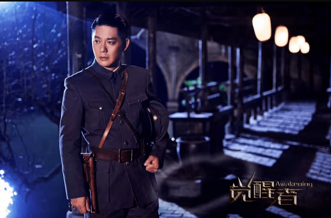 该剧在演员的选择上,延用了现在青年演员搭配老戏骨的经典模式.