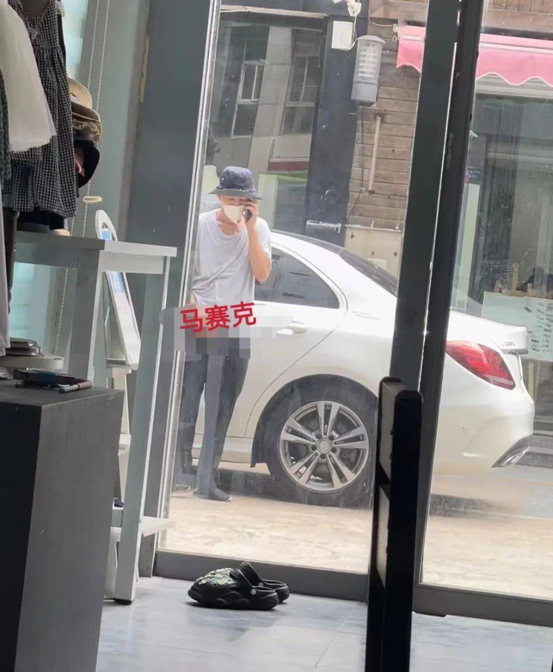 8月1日中午,滨州一商圈微信群内传播一"变态"出没的信息.