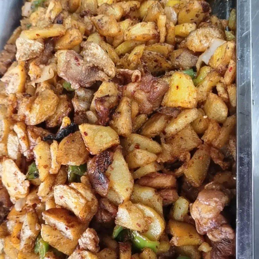 【阳泉一中】三餐一元 助力高考_学子_师生_服务