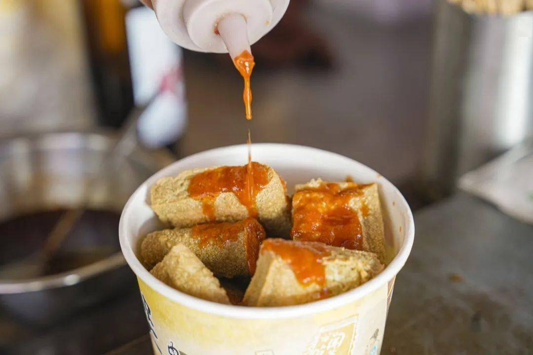 "嘉兴这家非遗臭豆腐到底有多上头?