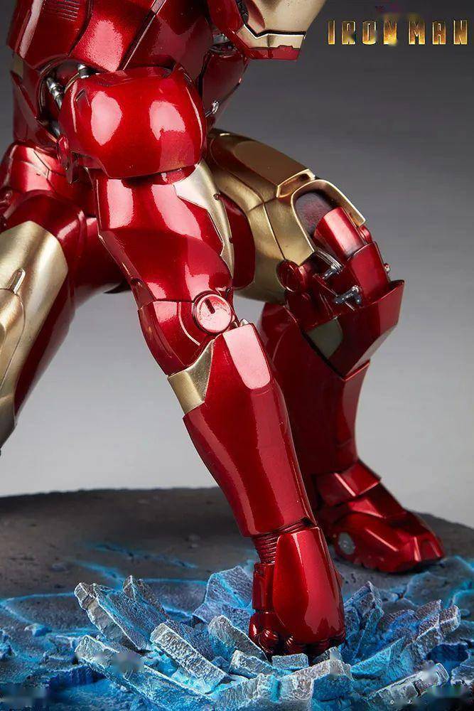 这款砸地的mk3简直帅爆了_雕像_钢铁侠_细节