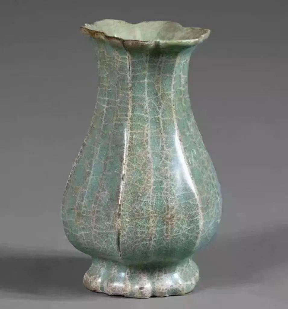 龙泉窑的黑马——黑胎龙泉