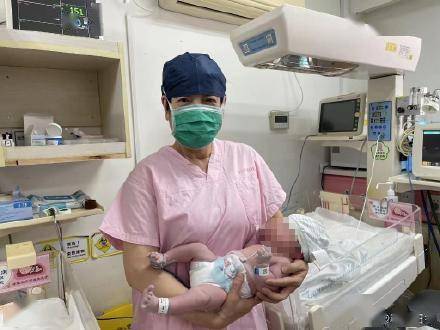 中国首例实施多基因疾病检测试管婴儿降生