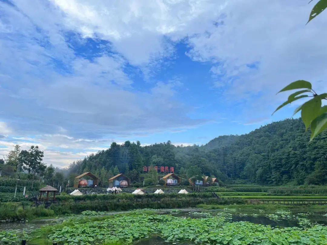 乡村振兴丨黄家寨山水美景迎客来