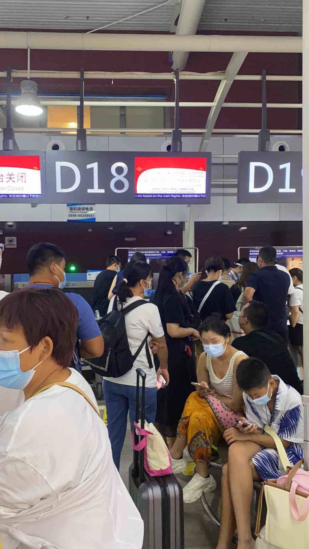 疫情下的三亚：当一座旅游城市按下暂停键后