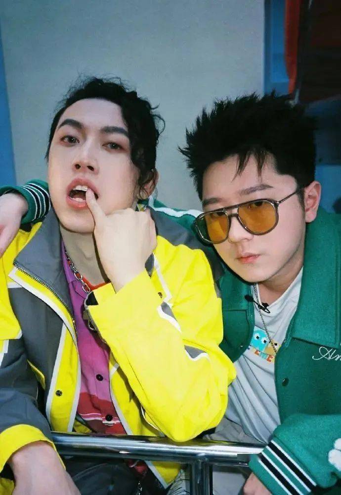jd发歌开火diss《中国说唱巅峰对决》!_节目_因为_原因