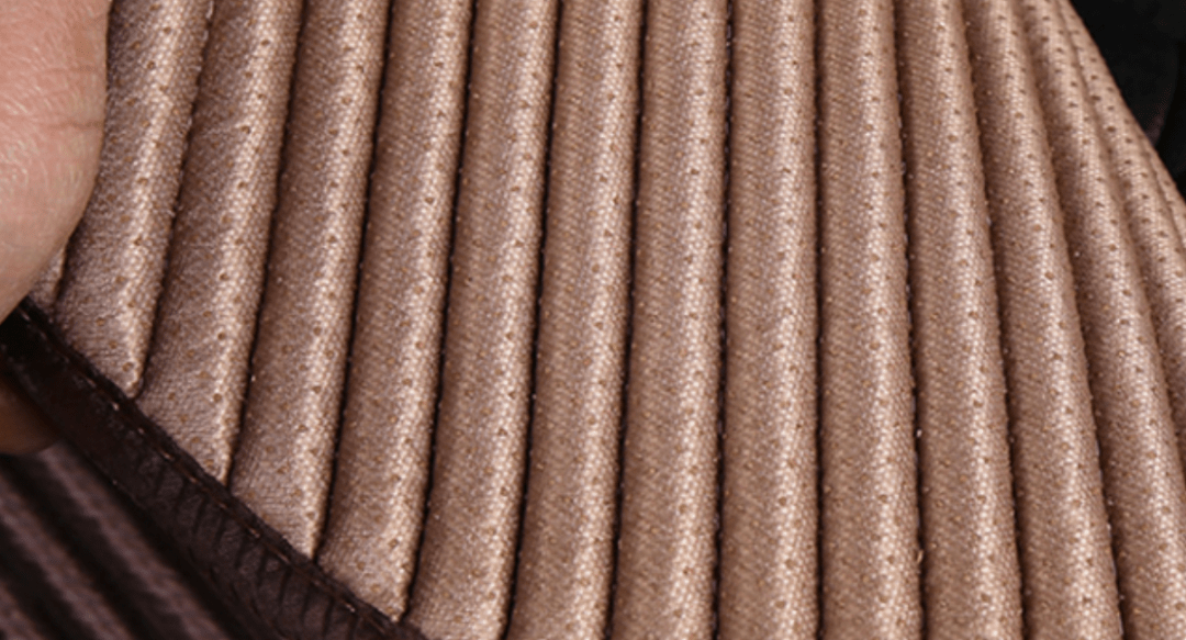 冰垫怎么装有必要给汽车装坐（座）垫吗？车主：后悔才知道……_https://www.jmylbn.com_新闻资讯_第7张