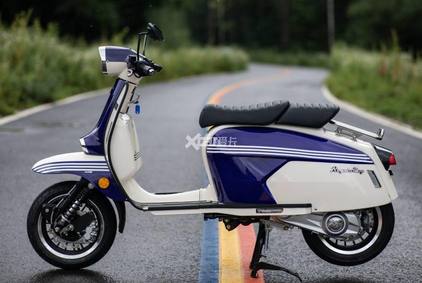 最正统的英伦复古踏板 royal alloy tv175上市售价 29800元