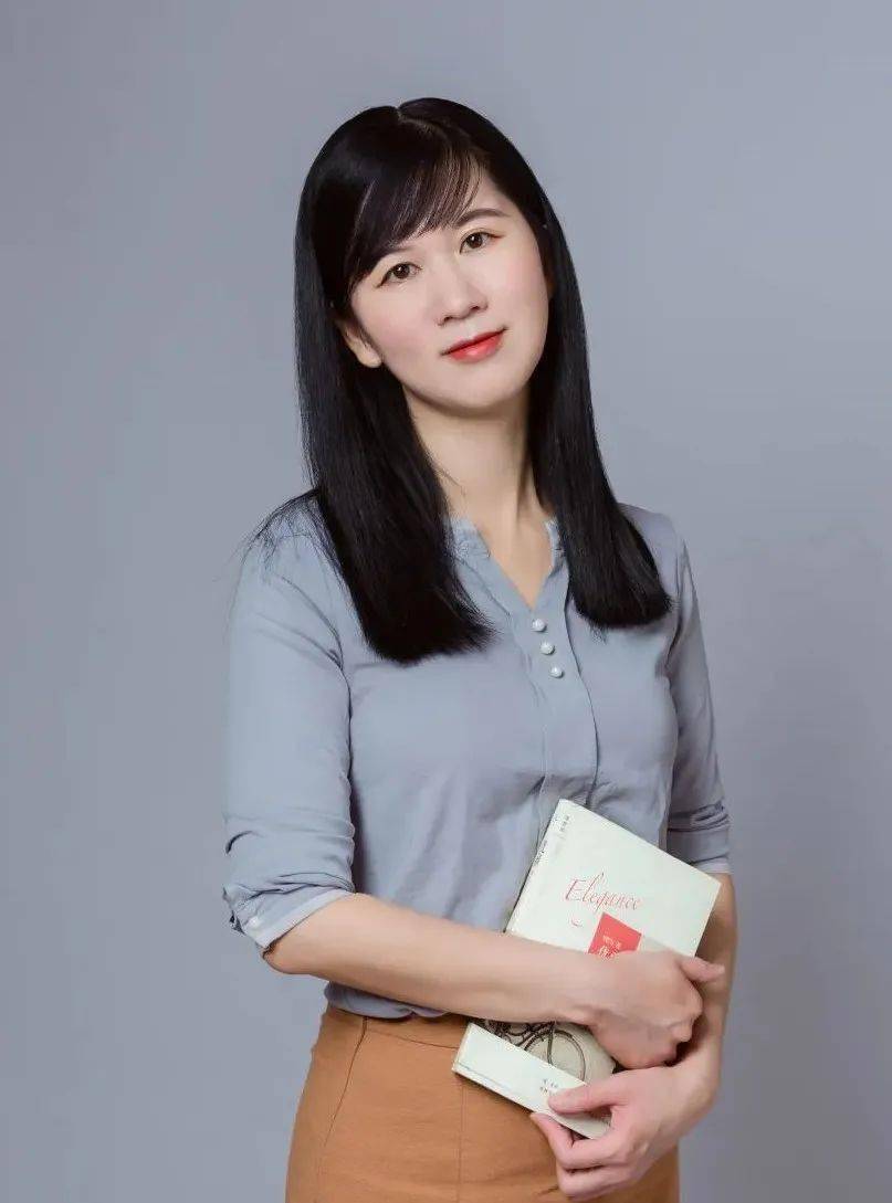 黄丽红,福建省厦门市海沧区芸美小学副校长,中小学高级教师,厦门市