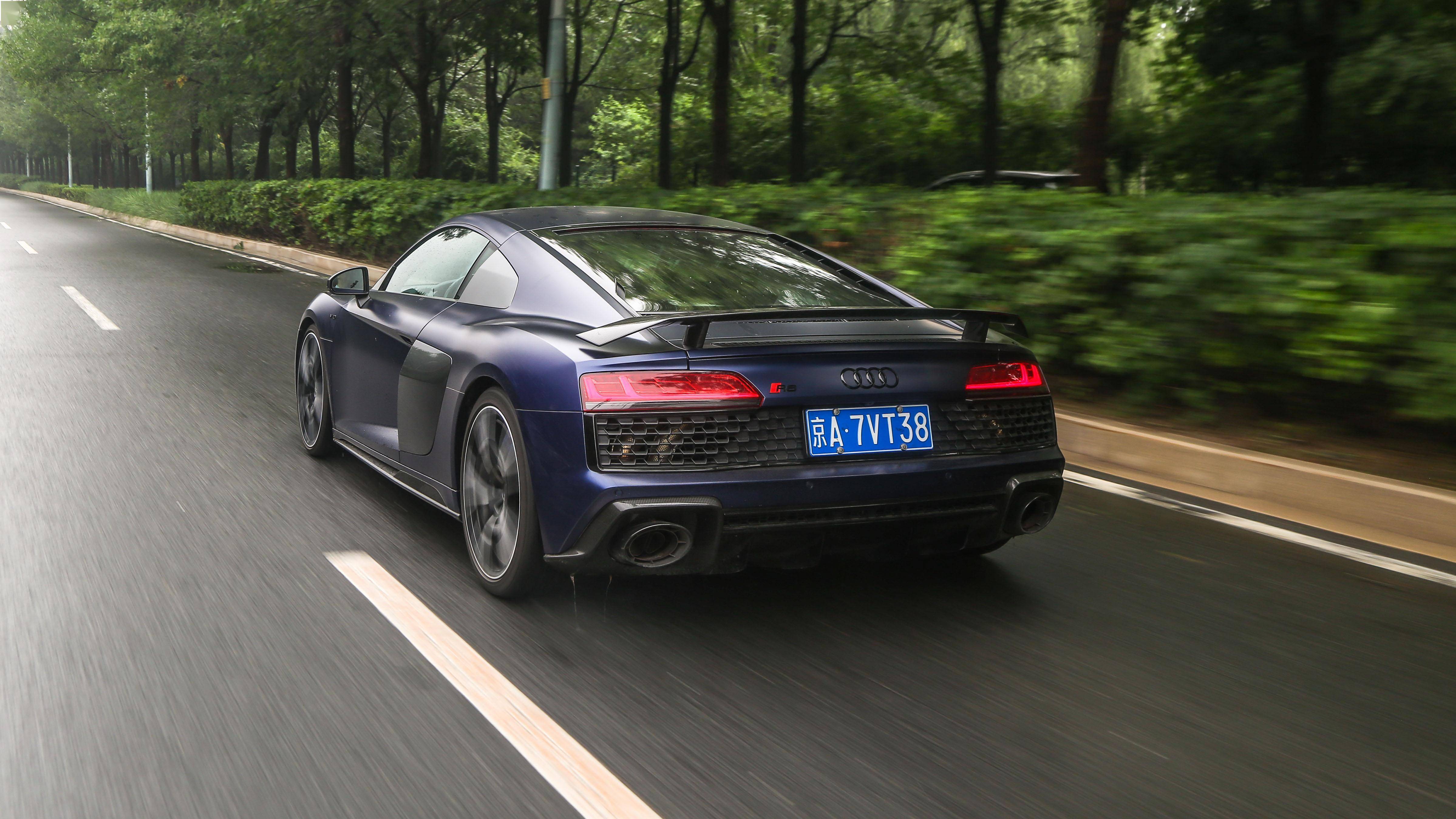 大排量自吸的绝唱 试驾:奥迪r8 v10 coupe performance_搜狐汽车_搜狐