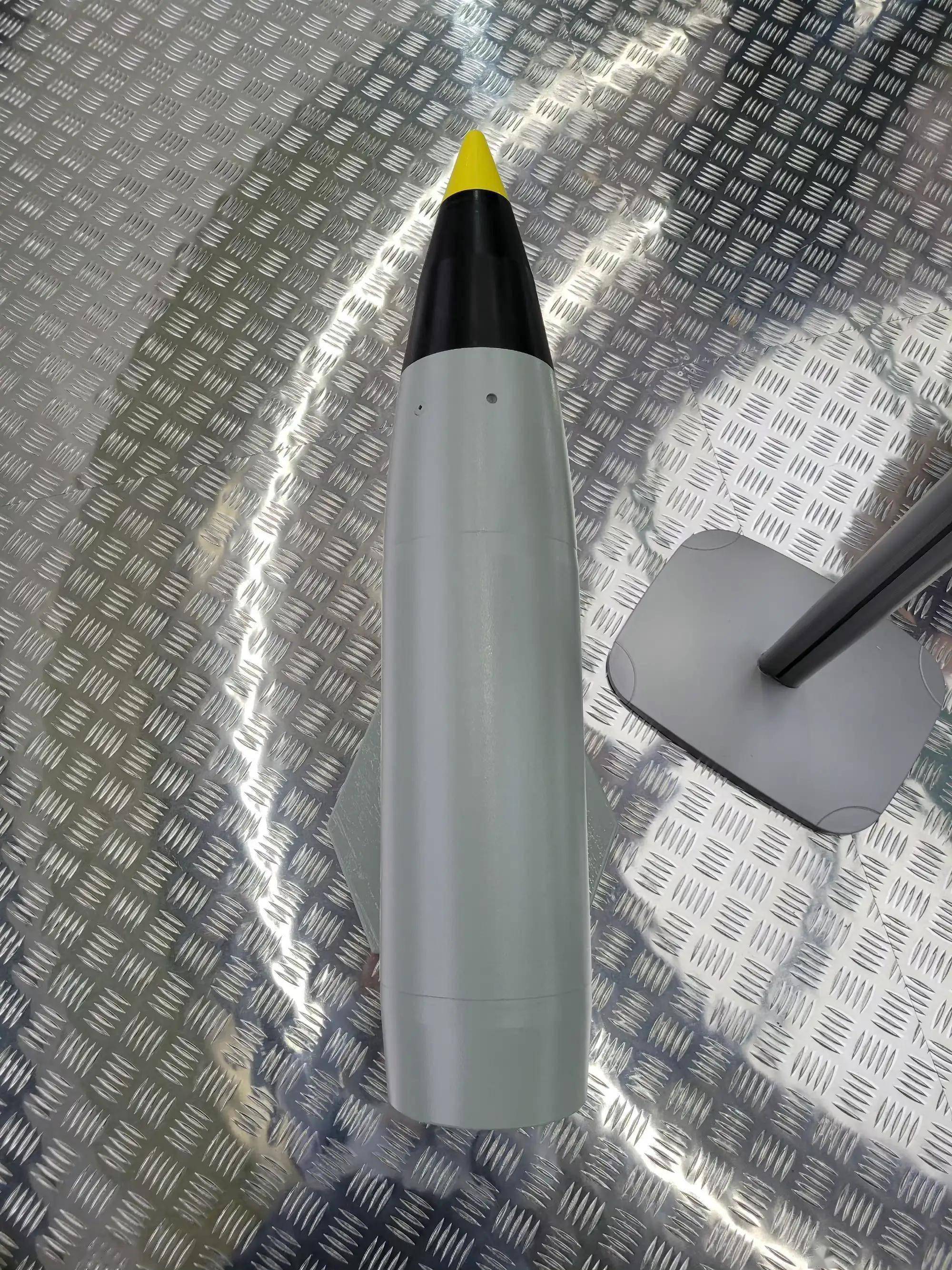 俄罗斯中子弹长这样,异端型战术核武器,作战效能太低注定被淘汰