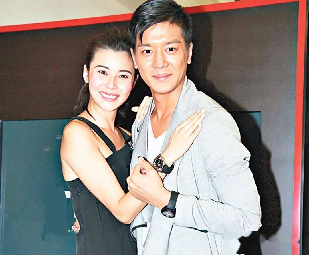 黎诺懿跟郑伊健夫妇相识多年,他跟郑伊健因拍摄电视剧《随时候命》而