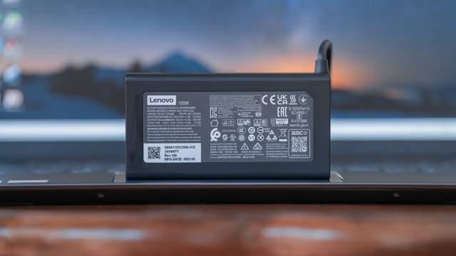 AMD 锐龙 7 6800H + RTX 2050 的 ThinkBook 14+,如何在轻薄本里卷出新境界?