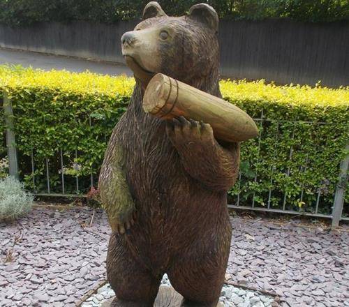 的熊:战场上扛起炮弹就跑,战后抽烟喝酒生活惬意_wojtek_士兵_训练