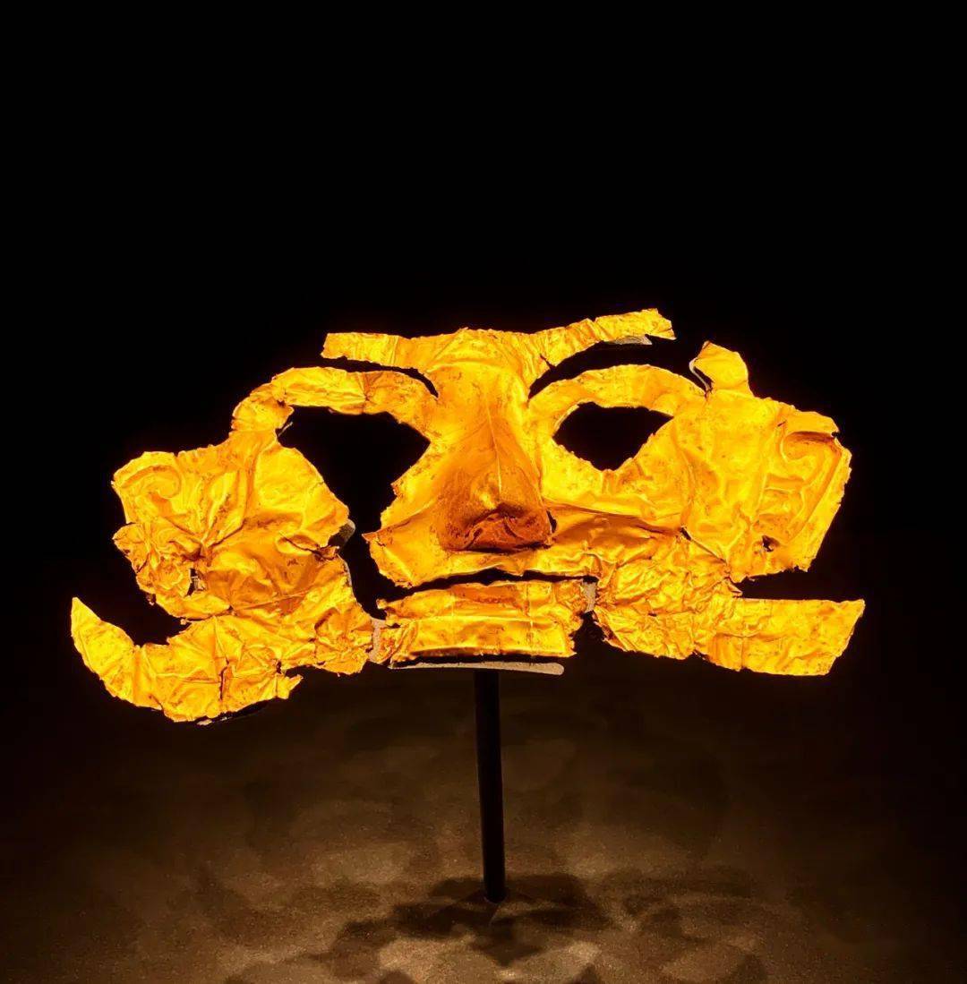 三星伴月耀环宇:周倜分享三星堆博物馆金器篇_金箔_中国文物学会_cm