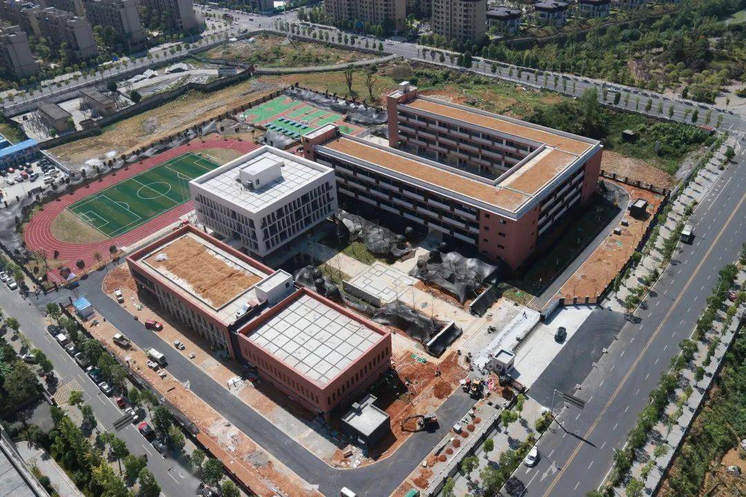 秀山城区一所新小学即将投入使用_香林路_校区_凤凰