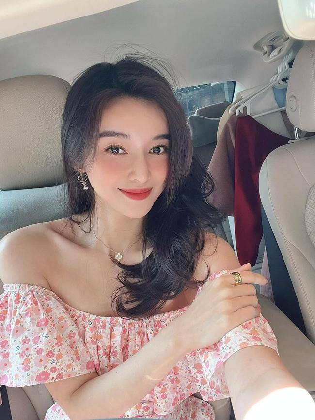 越南美女高彩霞在《地下风暴》中饰演美丽勇敢的女警_电影_角色_潘氏