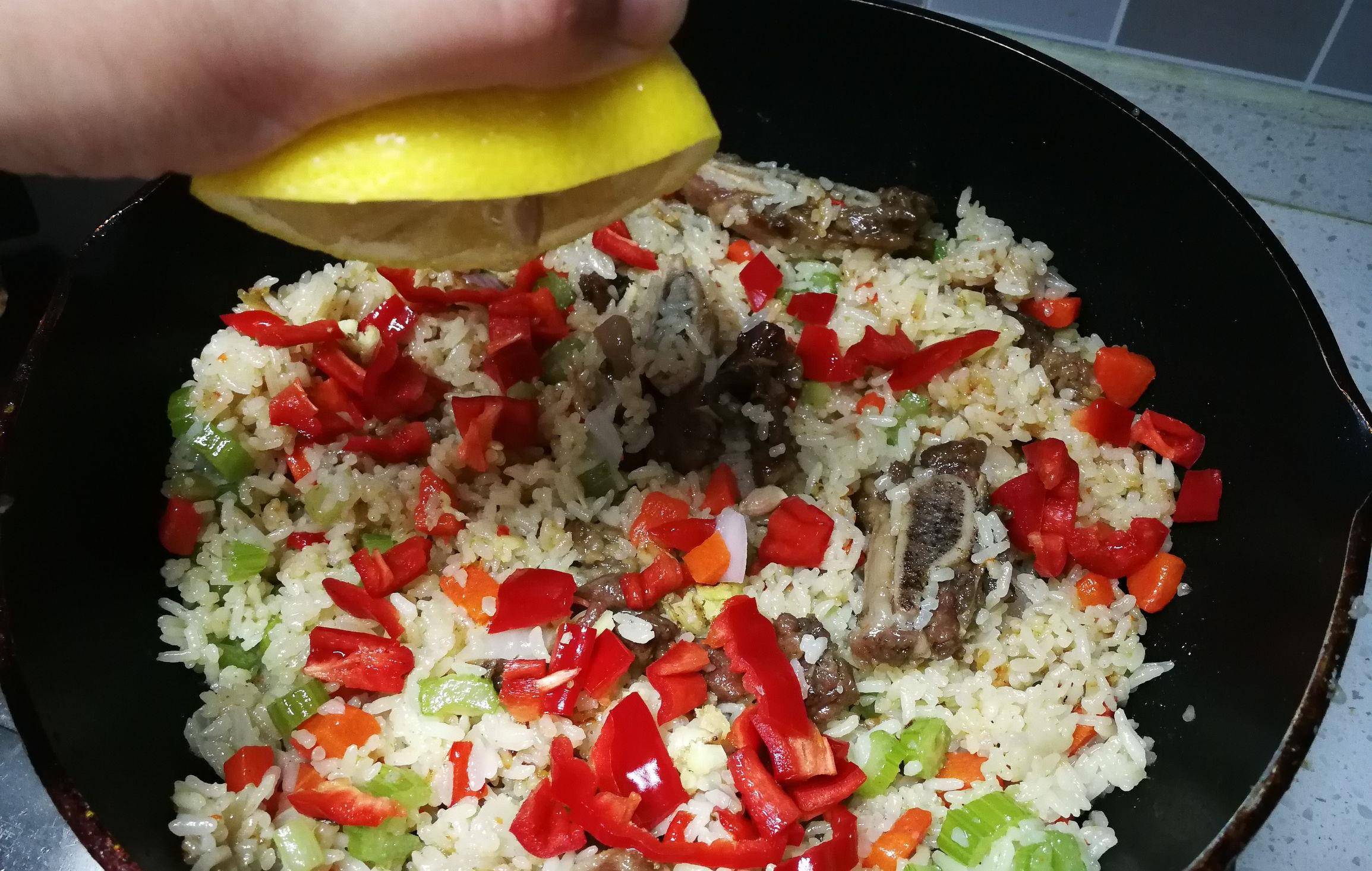 世界美食之阿富汗手抓饭,简单营养又美味_香菜_食材_国家