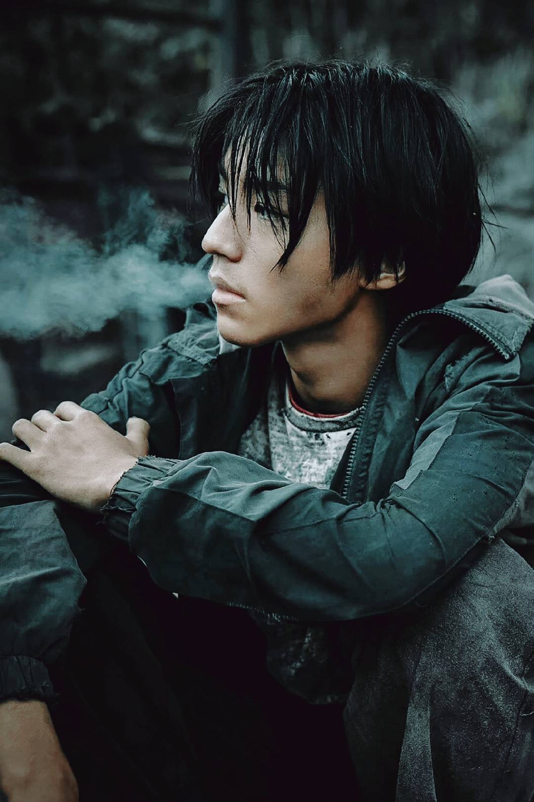 王俊凯断桥里演的孟超,正直善良更帅气_黑暗_句号_定会