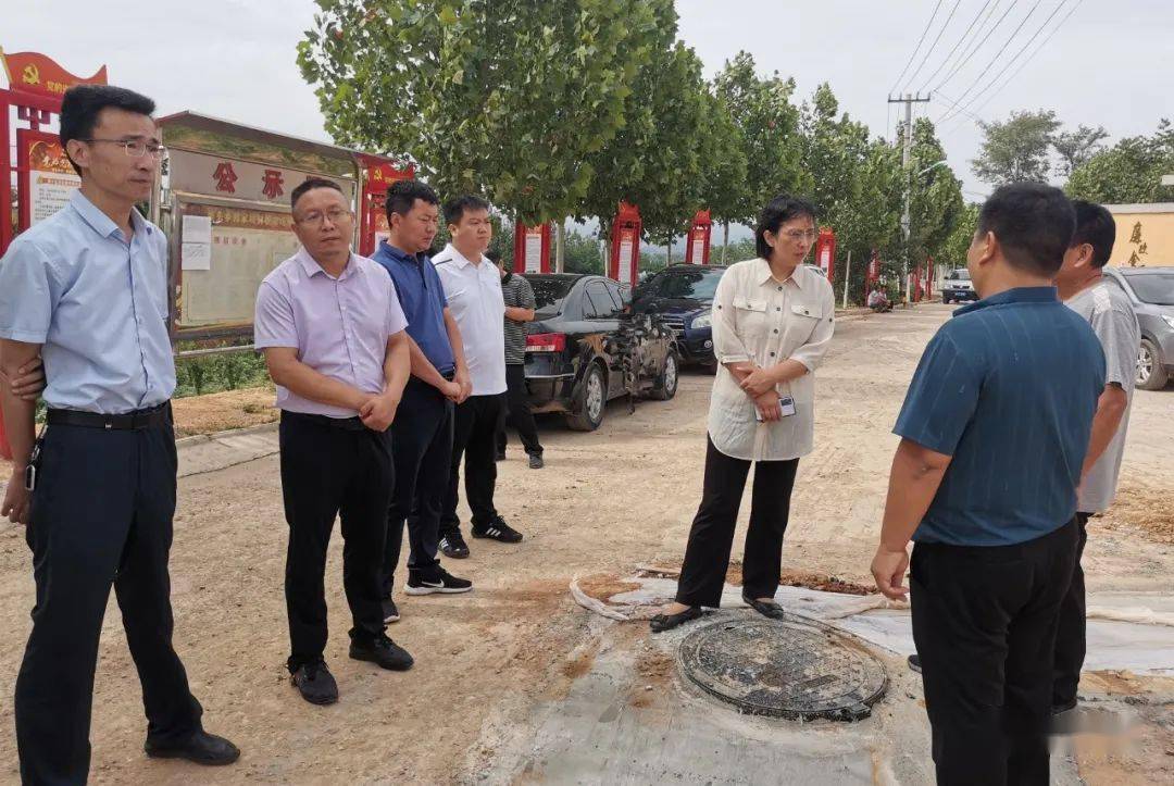 县先进制造业开发区主任鲜玉带领县农业农村局负责人,先后到洪阳镇北