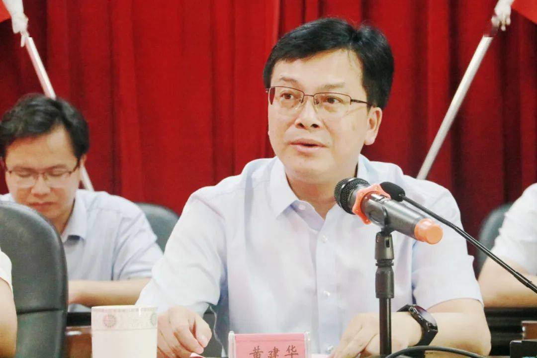 上犹一乡镇考取研究生,一本,二本院校的学生共计190人.