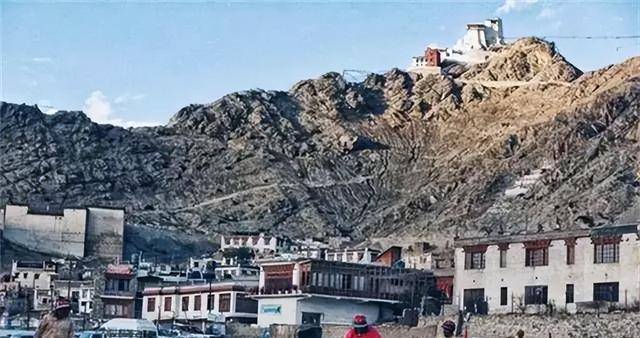 我国至今没有放弃的领土,人口有26万,被人们称为"小西藏"_拉达克_进行