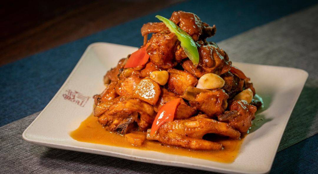 李兴哲jorson醋鸡是武义十大碗里最具代表性的菜.