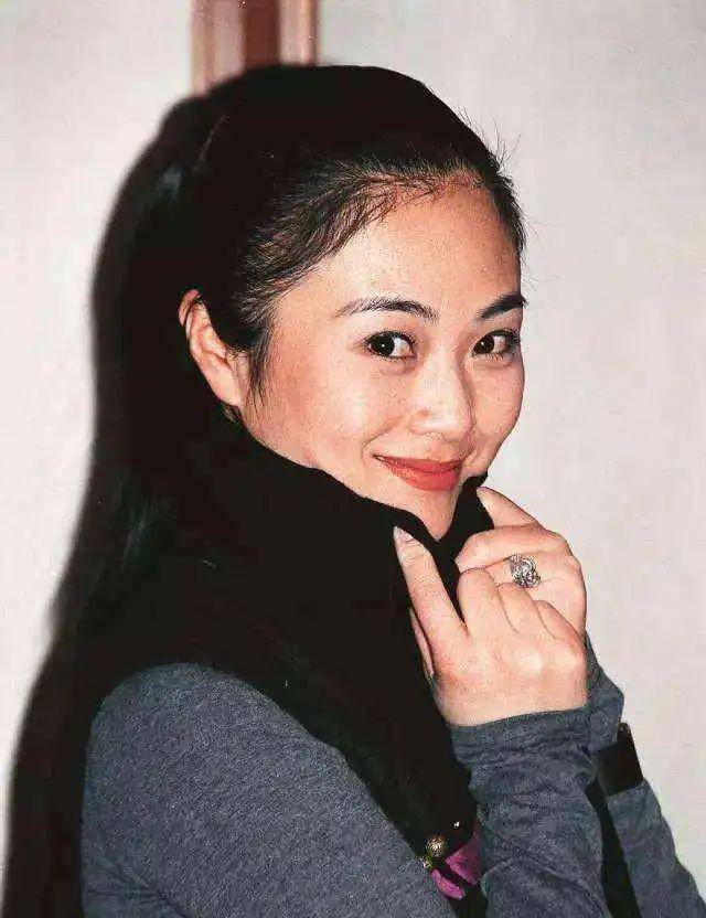 韩美林与周建萍:好的婚姻成就的何止是彼此_谢晋_谢导_雕塑