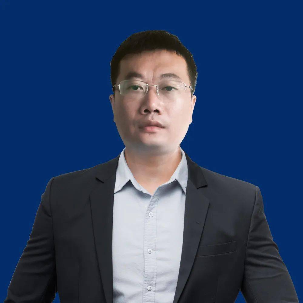 上海外服(集团)有限公司首席数字官汤之群科锐才到云创始人兼董事长尹