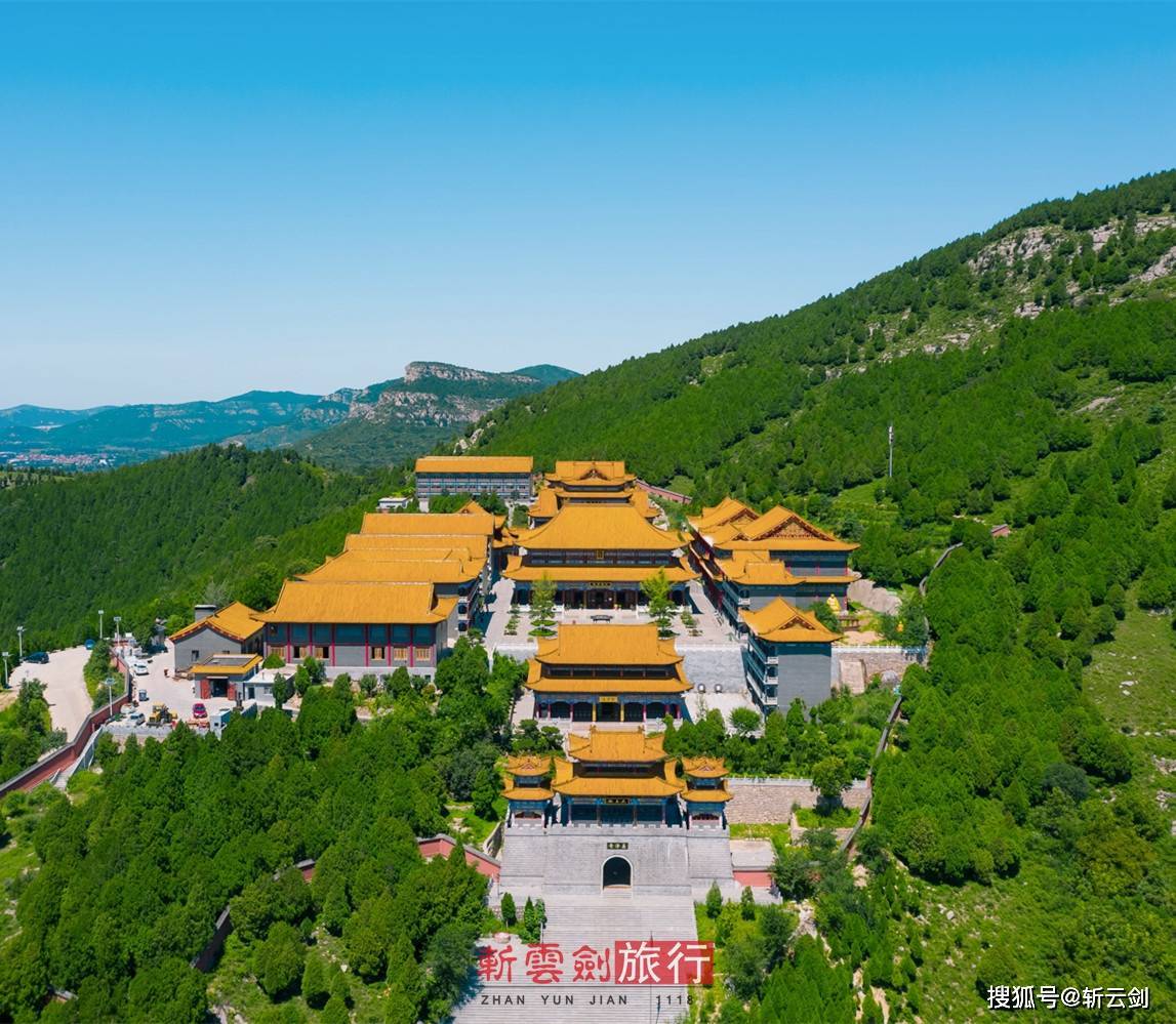 史典记载义净(635—713),俗姓张,字文明,齐州山茌(今济南长清张夏)人.