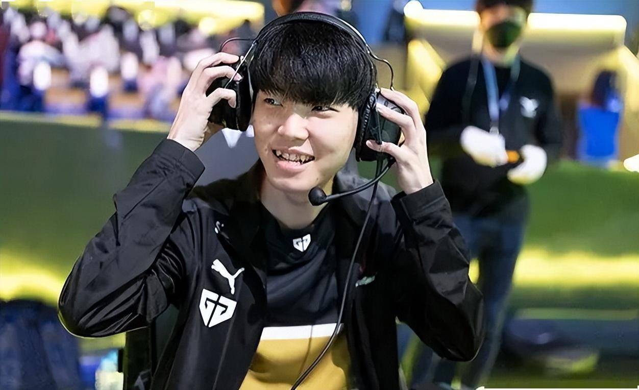 chovy依旧不自信?采访称输掉太多决赛,这次"应该"能赢_队伍_战队_实力