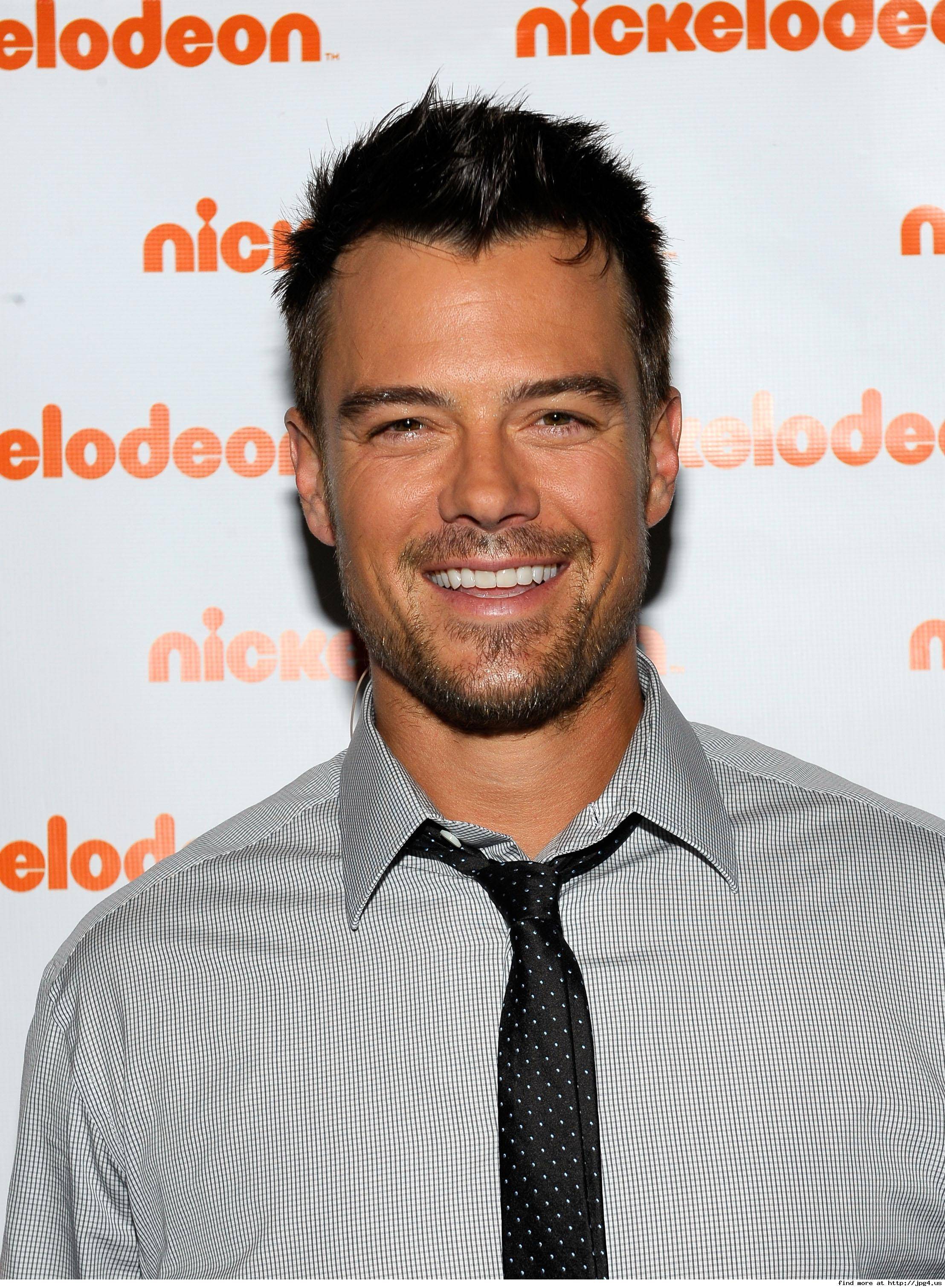 imta让他由一个业余模特成长为国际巨星_乔什·杜哈明_电影_duhamel