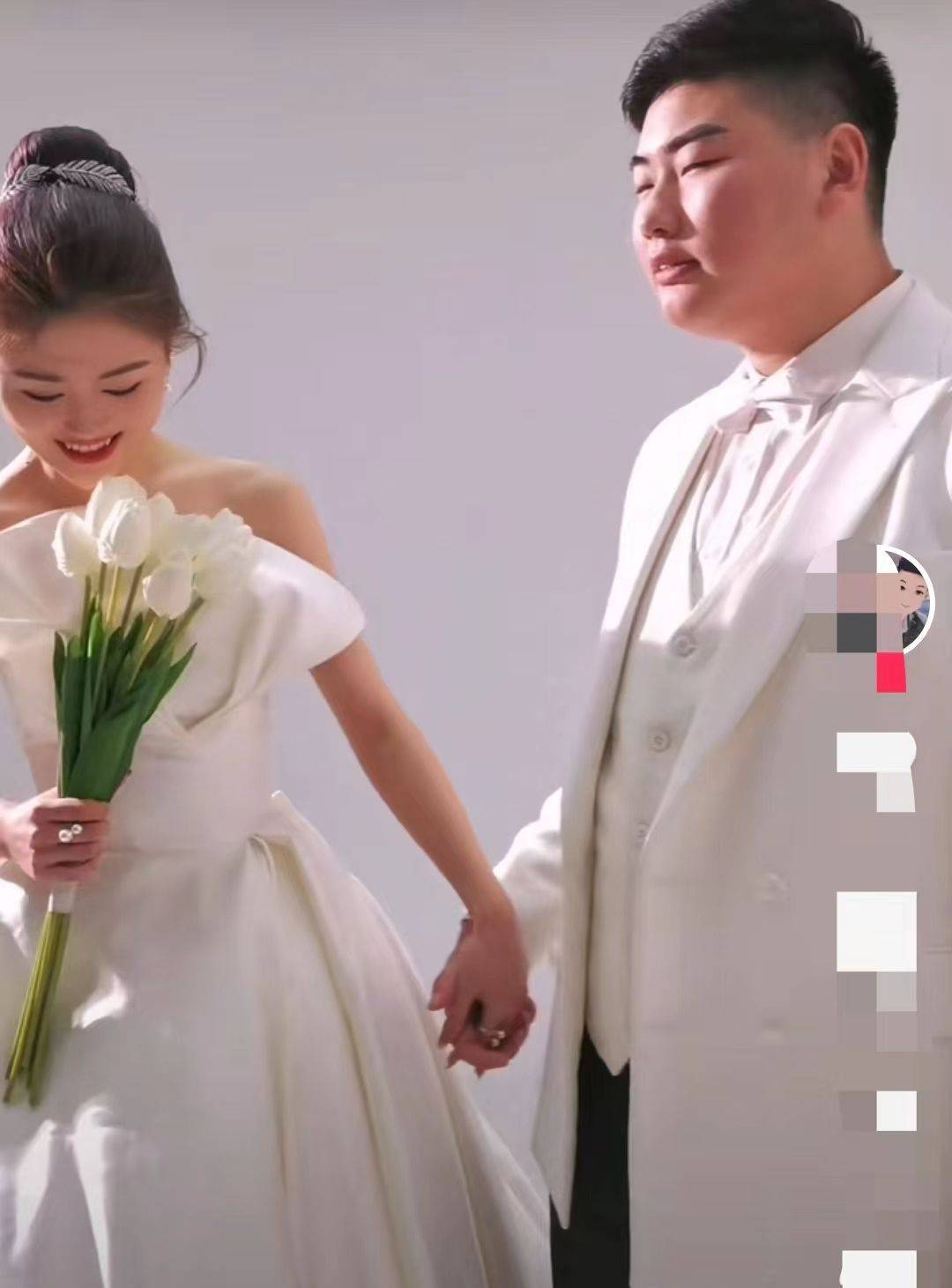 准儿媳能歌善舞,工作轻松,朱单伟主动亲吻未婚妻_陈萌_陈亚男_婚纱照