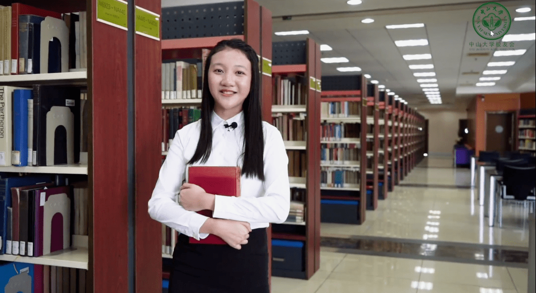 这位中大人从追光到发光_钟嘉慧_宪法_法律