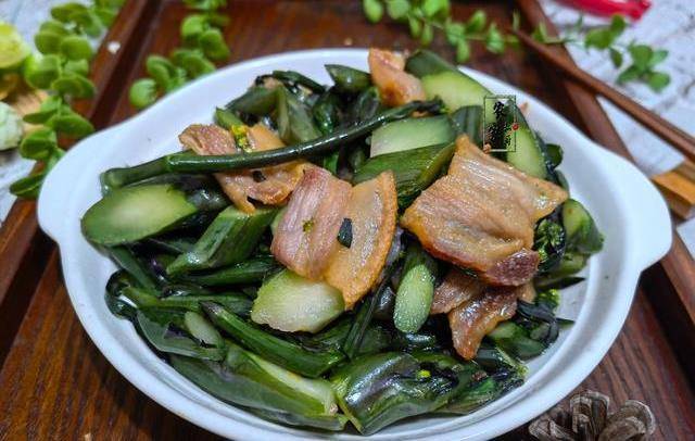 春节前,在农村家家都要做点它,春节时加点菜心炒,想想都觉得香_紫菜