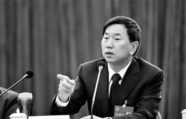 榆次与灵石的人民也发现了耿彦波市长大兴土木带来的好处,虽然灵石在