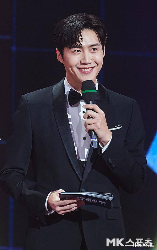 生活争议后,金宣虎首次发文吐露心声:度日如年,无法平复_时间_心情