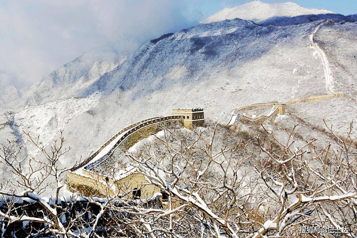 长城雪景慕田峪图片