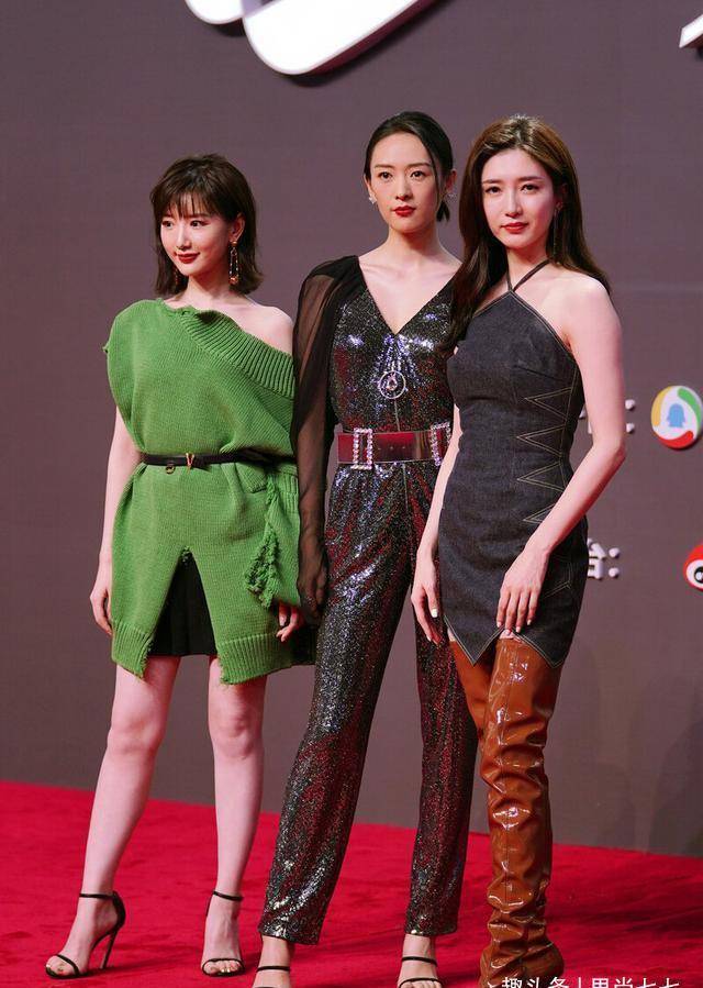 白冰前夫晒女儿正脸照,6岁女儿和爸爸一模一样,前夫模样变化大_显得