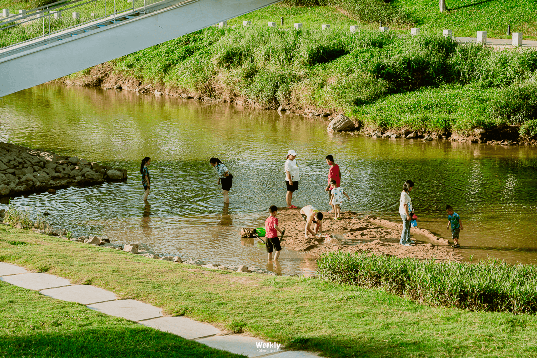 甚至可以在溪边戏水捕虾一路有近10个宝藏经停点可以骑行可以漫步12