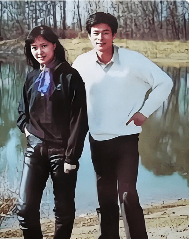 嫁屠洪刚高龄生女,离婚后独自抚养女儿,方舒后悔了吗?_陈国_婚姻_家庭