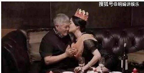 赵本山最美女弟子关婷娜,多年前旧照流出_徒弟_春晚_小品