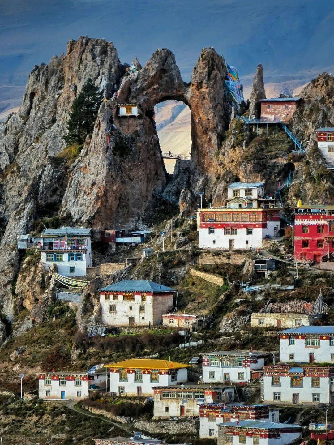 摄影:川藏之鹰摄影:冷兵器摄影:鱼摆摆摄影:冷兵器摄影:冷兵器宿:丁青