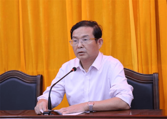 石门一中:高三教师誓师 点燃奋斗激情_向言振_侯宏泉_目标