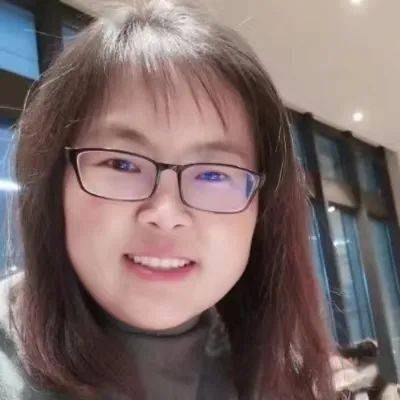 许静寄语:凡出言 信为先 诈与妄 奚可焉田艳杰,中共党员,硕士研究生