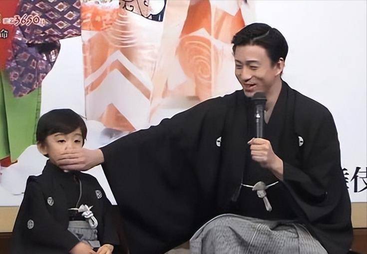 日本第一贵公子藤间斋,2岁走红被拍成纪录片,他到底有何来头_松本幸