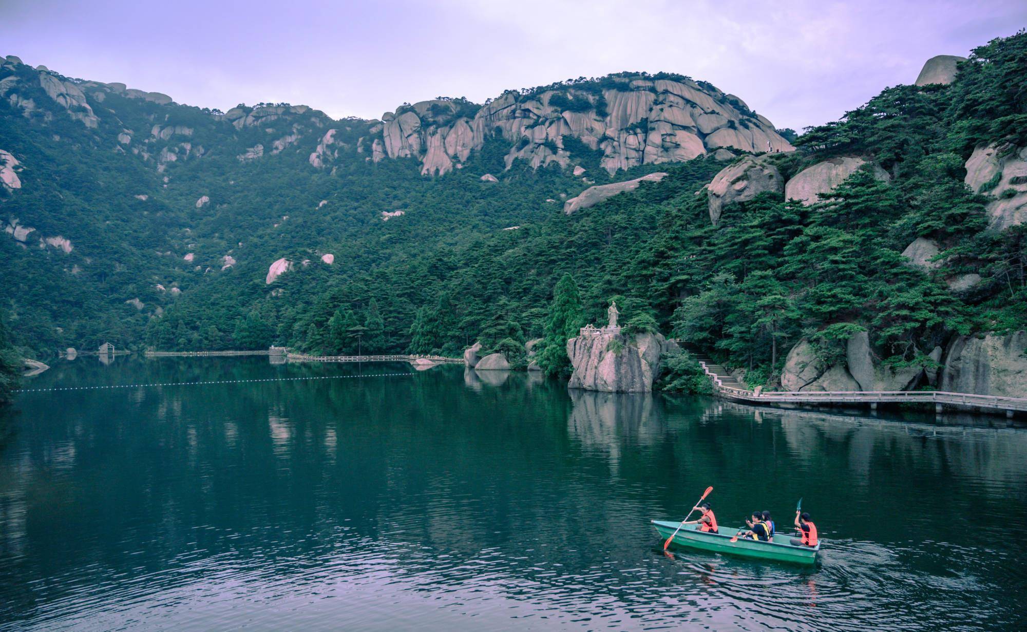 安徽新晋网红景点，中国第三大高山人工湖，景色可媲美长白山天池