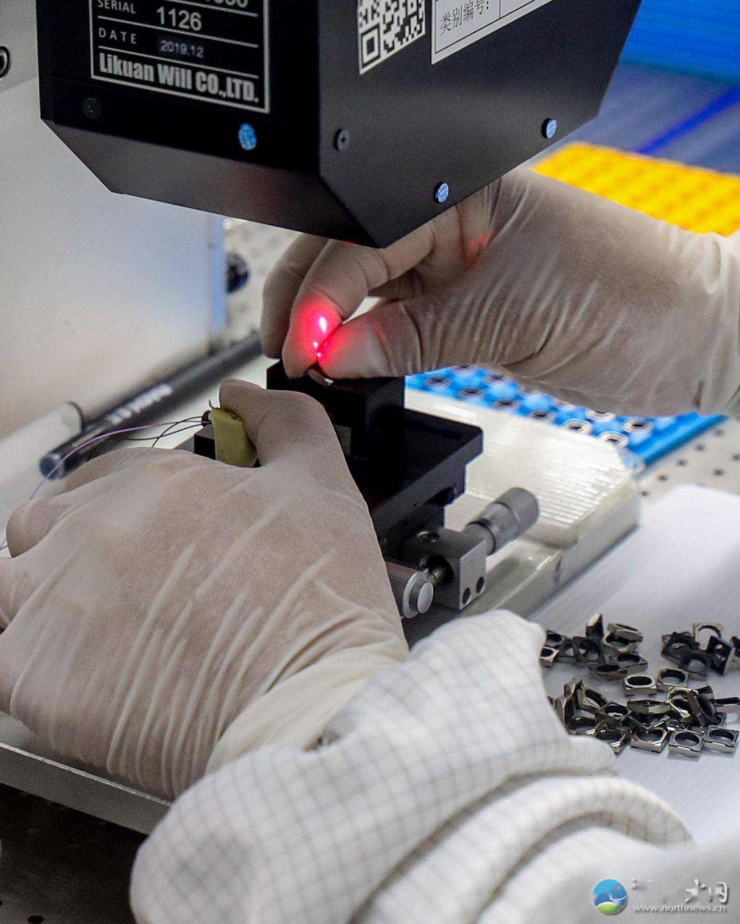 「稳中求进@高质量发展」稀土黑科技让手机对焦更清晰_马达_江馨_国际