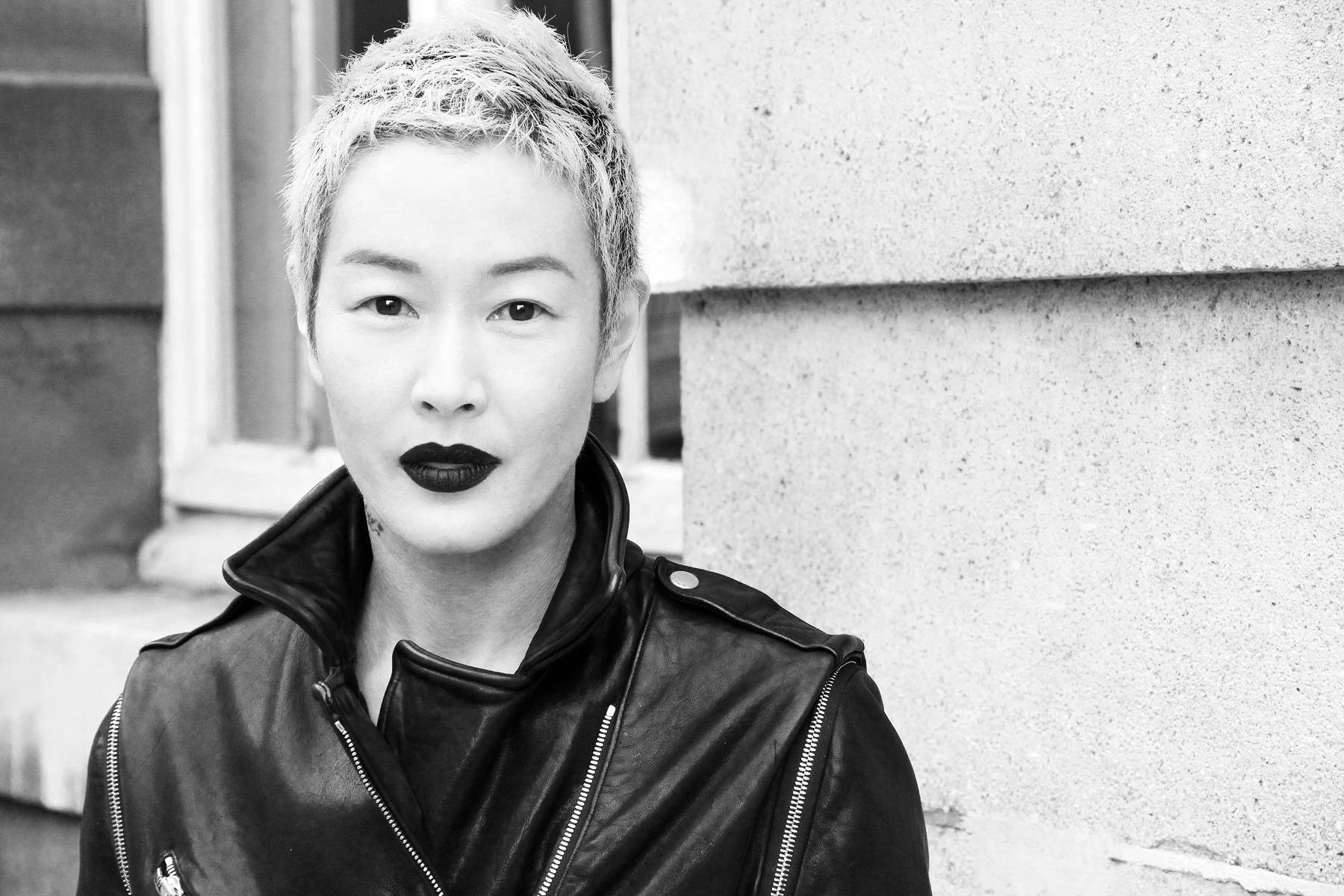 清水珍妮是日本模特,也是著名的同性恋者.