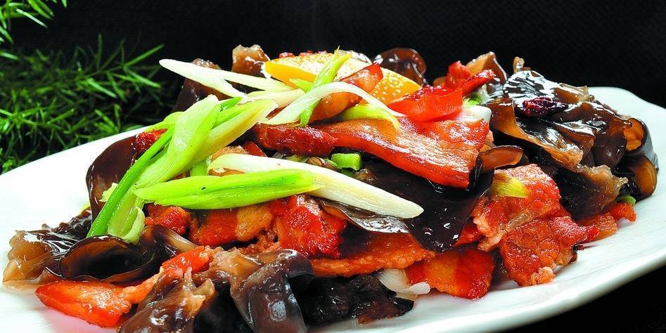 美味的木耳小炒肉,排毒解毒,清胃涤肠,多吃有益身体健康_备用_吸附力